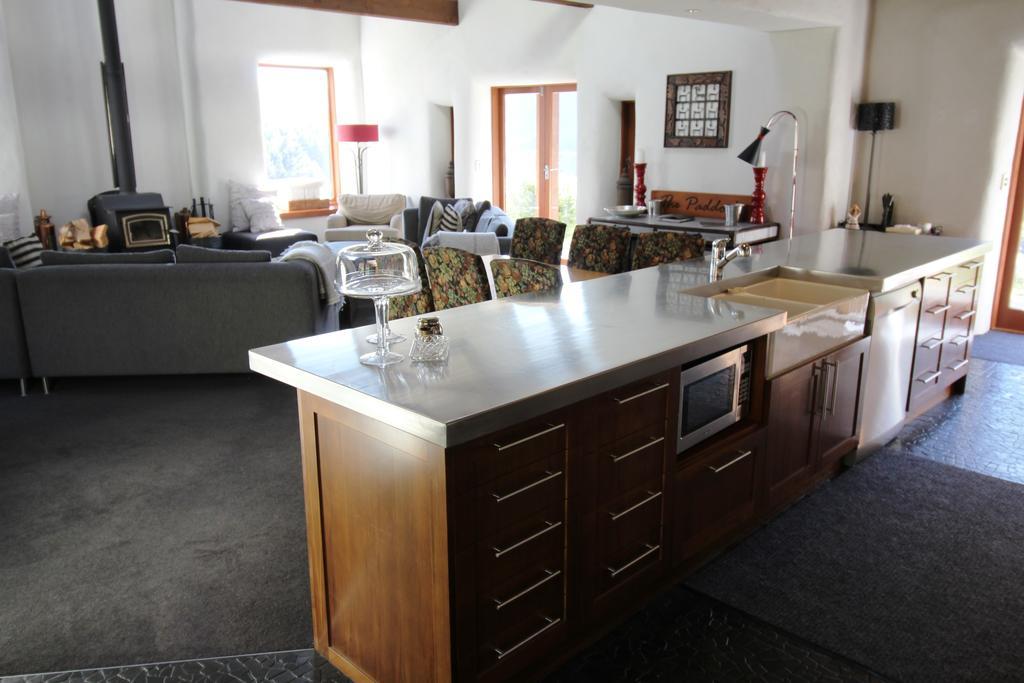 The Paddock Straw Bale Luxury Holiday House Arthurs Point 객실 사진
